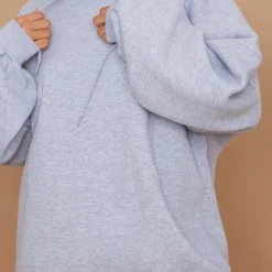 Robe Pull Oversize En Sweat Gris Chiné à Capuche -Pas Cher Robe Tendre Magasin 050c582e75e8673355ea019a4d279e435445b9db cmv4111 5