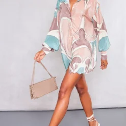 Robe Chemise Plissée Gris Anthracite à Imprimé Abstrait Et Ourlet Volanté -Pas Cher Robe Tendre Magasin 0c25694e2244c2523d594ef26b4e09e07be6b277 cne2696 3