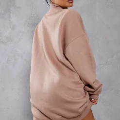 Zero Robe Pull Oversize Café Au Lait à Slogan United States Et Col Montant 6 Zero Robe Pull Oversize Café Au Lait à Slogan United States Et Col Montant -Pas Cher Robe Tendre Magasin 0fa5996df9927b2ee638a7552574a35ef71f2cb3 cnb3568 2