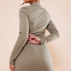 Robe Moulante Tissée Vert Olive à Coutures Contrastantes -Pas Cher Robe Tendre Magasin 12fce039436f4f108248bb827ec2d4246653a3a9 cnc8321 2