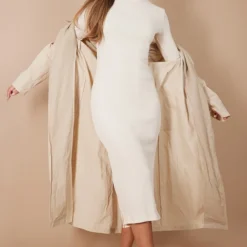 Robe Mi-longue Côtelée Crème à Col Haut Et Manches Longues -Pas Cher Robe Tendre Magasin 17af7e0fa901373beada8ec17c3d7038a1ede333 cnc8351 3