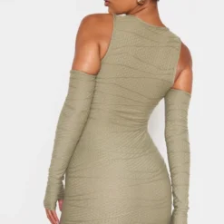 Robe Moulante Texturée Vert Sauge Kaki à épaules Dénudées Détail Manches -Pas Cher Robe Tendre Magasin 193e8bfd4149625e61face90cdf020372eaf04be cna0945 2