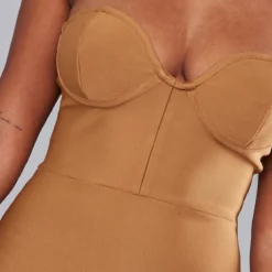 Robe Longue Bustier Camel à Détail Corset Et Derrière Fendu -Pas Cher Robe Tendre Magasin 1ccae26ee6c3c1bfcb4b7f5e84c25e501f5794f2 cnd0005 4