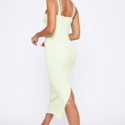 Robe Longue Vert Citron En Effet Lin à Coutures Et Doubles Bretelles -Pas Cher Robe Tendre Magasin 1d4485e19c36375cff31596baebb26a0bb766e04 cnd5414 2