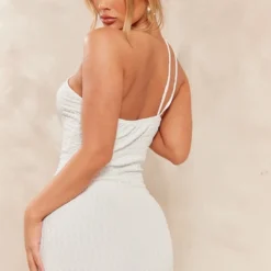 Robe Moulante En Jersey Texturé Crème à Corset Et Bretelles -Pas Cher Robe Tendre Magasin 21d2b698e97f703f65c311810406983184a4021e cnd8901 2