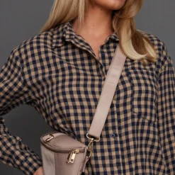 Robe Chemise Bleue Brossée Oversize à Carreaux Et Ourlet élimé -Pas Cher Robe Tendre Magasin 27f12329d6ee2c2895a2937fd41ad70e8c62a4fd cnc8301 4