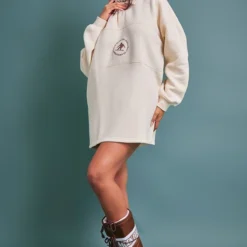 Zero Robe Pull Crème En Polaire à Slogan Ski Et Col Polo 9 Zero Robe Pull Crème En Polaire à Slogan Ski Et Col Polo -Pas Cher Robe Tendre Magasin 3d998280695e374d3679403ee9bfb35ee8eb6243 cnc6654 3