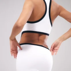 Robe Longue Découpée En Maille Côtelée Blanche à Contours Et Liserés Contrastants -Pas Cher Robe Tendre Magasin 3e8c9ba2cf84f93ba79e7838c5e8e5df685db12e cnd5452 4