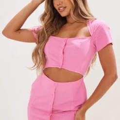 Robe Moulante Découpée Effet Lin Rose Vif à Boutons