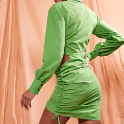 Robe Chemise Froncée Verte à Boutons Et Côtés Découpés 6 Robe Chemise Froncée Verte à Boutons Et Côtés Découpés -Pas Cher Robe Tendre Magasin 40b03a94b11ac41e4b4f2df9bcfa0f3f18573edd cne0633 2