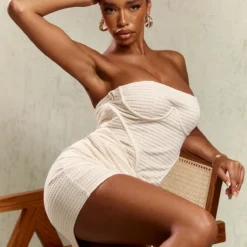 Robe Bustier Moulante Texturée Crème Drapée à Noeud Et Armatures -Pas Cher Robe Tendre Magasin 40b1fc858ebfe50602fcd900424145f865055014 cne7686 4