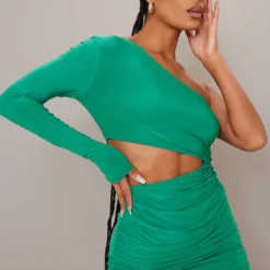 Robe Très Moulante Asymétrique Vert Vif à Taille Découpée Et Fronces -Pas Cher Robe Tendre Magasin 4b9e54ee22b3b2dd614cbb5dc4e14ae3c367583b cmv1755 4