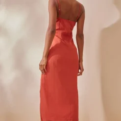 Robe Mi-longue Rouille Fendue à Corset Et Bretelles Fines 6 Robe Mi-longue Rouille Fendue à Corset Et Bretelles Fines -Pas Cher Robe Tendre Magasin 4cb0cc9ca97e50c049fb20ba2e5002ee7167e5b2 cnd4288 2