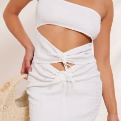 Robe Longue Bustier Texturée Froncée Blanche à Découpes -Pas Cher Robe Tendre Magasin 4ebdc21234a4bf9cebb3719aa252ac9486f44e4a cne8566 4