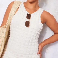 Robe Moulante Texturée Blanche Sans Manches à Dos Nageur 8 Robe Moulante Texturée Blanche Sans Manches à Dos Nageur -Pas Cher Robe Tendre Magasin 50e45ceef4f3a9035be8bcb9d266980fc0ab4d94 cmy8353 5