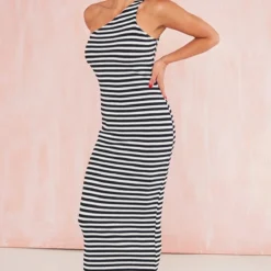 Robe Longue Asymétrique Texturée Noir & Blanc à Rayures -Pas Cher Robe Tendre Magasin 530156c2e69ca0017619f9d38a68f8fab76076c8 cnd8937 3