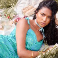 Robe Moulante Verte Fleurie Froncée à Dos Nu Et Bretelles 8 Robe Moulante Verte Fleurie Froncée à Dos Nu Et Bretelles -Pas Cher Robe Tendre Magasin 53607b97b56deda0ebb525ffb1e19eabf33b63f0 cnd8919 4