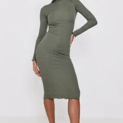 Robe Mi-longue Côtelée Kaki à Manches Longues Et Ourlet Légèrement Volanté