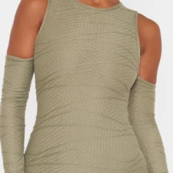 Robe Moulante Texturée Vert Sauge Kaki à épaules Dénudées Détail Manches -Pas Cher Robe Tendre Magasin 6a3e877ac5222d81109d27732eaaf0271be2b68d cna0945 4