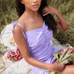 Robe Moulante Lilas Froncée à Dos Nu Et Bretelles -Pas Cher Robe Tendre Magasin 7586e31d2b5085755bf59486c499ed3ebe1c5d85 cnd8920 4