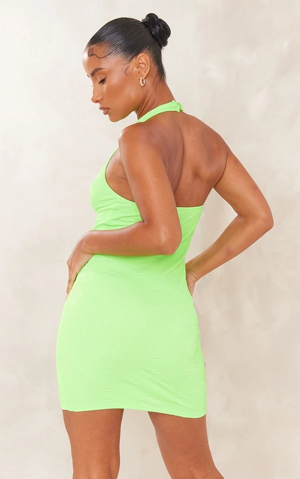 Robe Moulante Fleurie Crêpée Vert Citron à Dos Nu 2 Robe Moulante Fleurie Crêpée Vert Citron à Dos Nu – Image 2