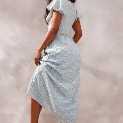 Robe Mi-longue Bleue Fleurie à Détail Corset -Pas Cher Robe Tendre Magasin 7d866f28907eaa9ed3b174601872eef62408941f cnd2017 2