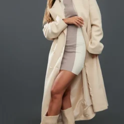 Robe En Maille Tricot Café Au Lait à Rayures Contrastantes Et Manches Longues 7 Robe En Maille Tricot Café Au Lait à Rayures Contrastantes Et Manches Longues -Pas Cher Robe Tendre Magasin 7df1018849cc0eff3d79da4f91cb5370cb08f3ec cnb1385 3