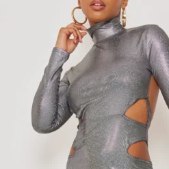 Robe Moulante Argentée Brillante à Manches Longues Et Côtés Découpés -Pas Cher Robe Tendre Magasin 7ff4af39f9527cb59a7216fa39a1c0d73902a00c cnb7454 4