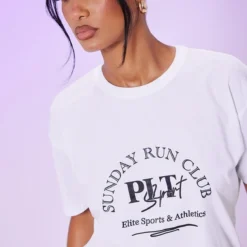 Robe T-shirt Oversize Blanche à Slogan Athleisure -Pas Cher Robe Tendre Magasin 80d2a94d4c66883017f5b23ddc00df5394e5d8ec cnd8843 4