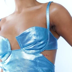 Robe En Jean Enduit Bleu Métallisé Détail Bonnets -Pas Cher Robe Tendre Magasin 8c212079c5abe697503401e037703f9808ad8a0d cnb4735 4