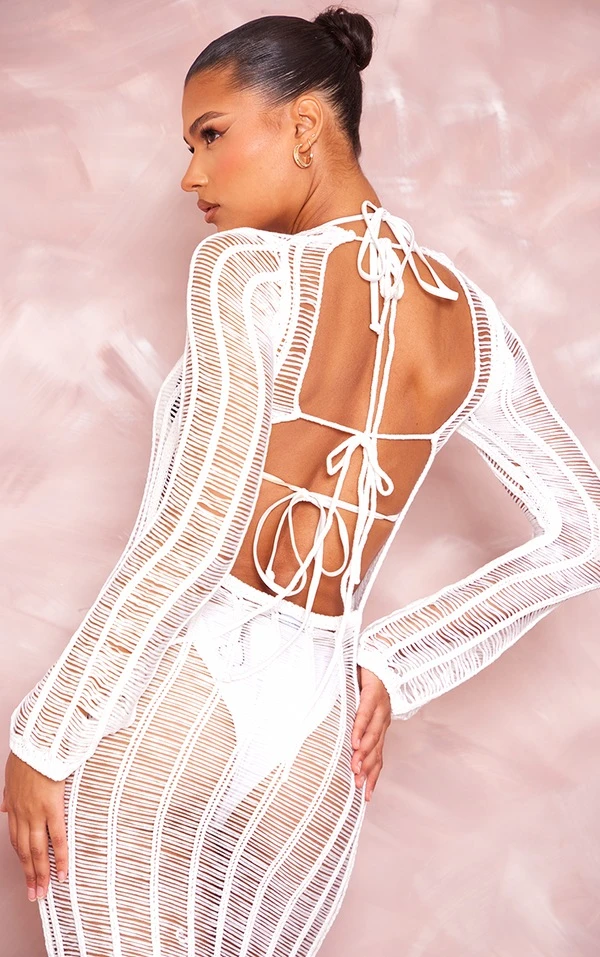 Robe Longue En Maille Tricot Crème à Franges Et Dos Nu 4 Robe Longue En Maille Tricot Crème à Franges Et Dos Nu – Image 4