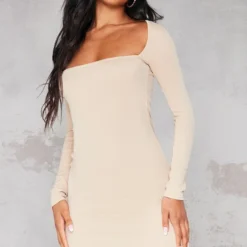 Logic Robe Moulante Côtelée Gris Pierre à Col Très Carré