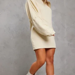 Robe Pull En Sweat Crème à Détail Cordons Ajustables Aux Manches 7 Robe Pull En Sweat Crème à Détail Cordons Ajustables Aux Manches -Pas Cher Robe Tendre Magasin 96e6d3c486f61086ae157df8b00cf48bb967f6bc cna3038 3