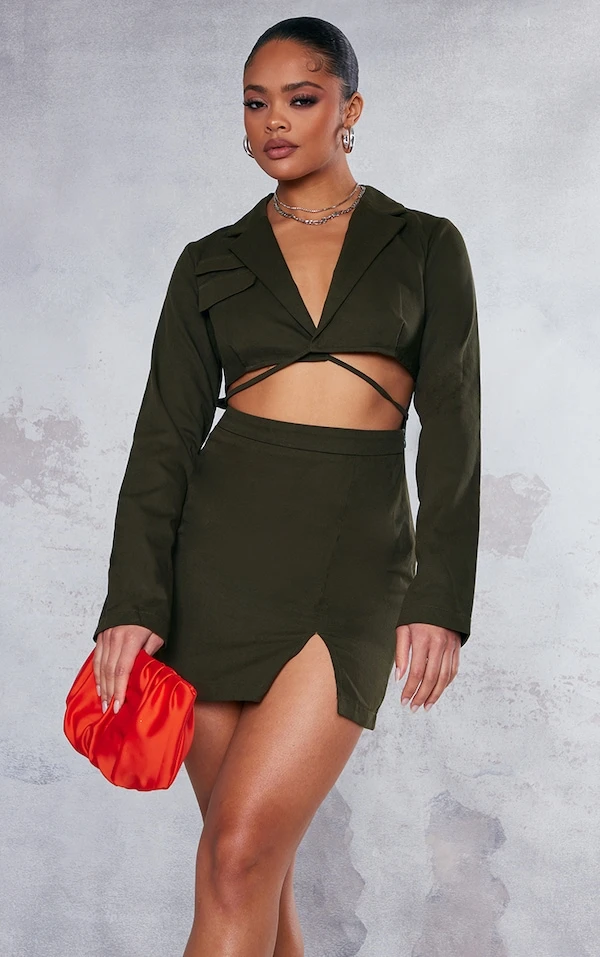 Robe Moulante Style Blazer Utilitaire Kaki En Maille Tissée à Découpes Et Taille Nouée 1 Robe Moulante Style Blazer Utilitaire Kaki En Maille Tissée à Découpes Et Taille Nouée