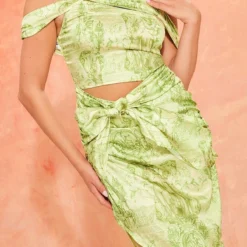 Robe Mi-longue Satinée Imprimé Renaissance Vert Citron à épaule Unique -Pas Cher Robe Tendre Magasin a27051c8b36dff854d16d574da11d0ee312a0e39 cne7733 4