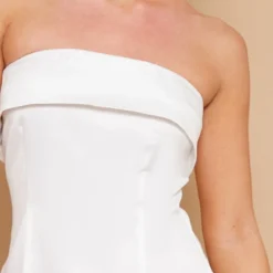 Robe Bustier Droite Satinée Blanche à Bordure Repliée -Pas Cher Robe Tendre Magasin a4a69cc764b8c7a2b90d7036df3be08e6adf1ae5 cnd5941 4