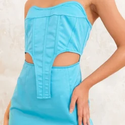 Robe Bustier Mi-longue Satinée Bleue Fendue à Corset Et Ourlet Style étrier -Pas Cher Robe Tendre Magasin ae540fe273cd8c368986a87f77393610f42e0599 cnd5865 4