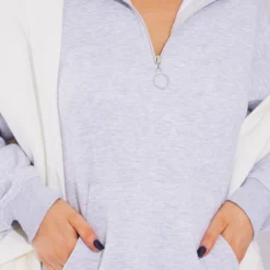 Robe Pull En Sweat Gris Cendré à Zip Et Col Montant -Pas Cher Robe Tendre Magasin af68c539bf7e05f287ba9344f95a2ef563138232 cnb9596 4