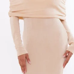 Robe Moulante Longue En Acétate Gris Pierre à Manches Longues Et Col Bardot -Pas Cher Robe Tendre Magasin b1dd7da8ff1383dd9d50c5d253ce1517a5000656 cnd7640 4