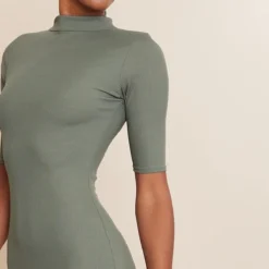 Robe Mi-longue Kaki à Col Haut Et Manches Courtes 8 Robe Mi-longue Kaki à Col Haut Et Manches Courtes -Pas Cher Robe Tendre Magasin b445bc5430b41de9d7c45c4ec7fa864c264b33cf cnd1305 4