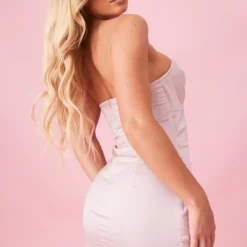 Robe Moulante Bustier Satinée Rose Nouée à Détail Drapé 6 Robe Moulante Bustier Satinée Rose Nouée à Détail Drapé -Pas Cher Robe Tendre Magasin b4aad3d19a77bceaa23a50222b6546e2062a0c71 cnd5915 2