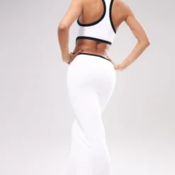 Robe Longue Découpée En Maille Côtelée Blanche à Contours Et Liserés Contrastants -Pas Cher Robe Tendre Magasin b95ba1aec0cd3b261cfc5db70c6128154adb20d8 cnd5452 2