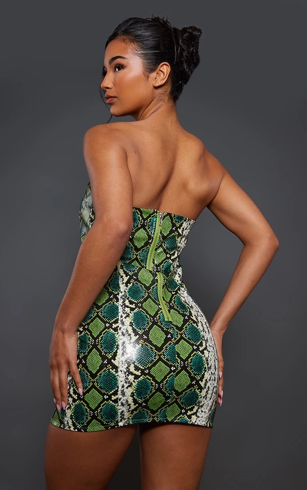 Robe Moulante Style Bustier En Similicuir Vert Imprimé Serpent 2 Robe Moulante Style Bustier En Similicuir Vert Imprimé Serpent – Image 2