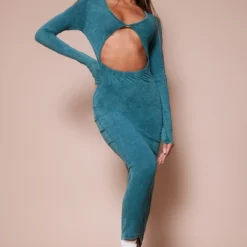 Robe Mi-longue En Coton Vert Délavé Découpée à Manches Longues