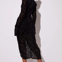 Robe Mi-longue Noire Imprimé Zèbre Dévoré à Col Haut Et Détail Drapé -Pas Cher Robe Tendre Magasin c1a310dd22a56b42c9bd111769fee944b14d9b07 cmu4283 3 1