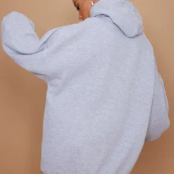 Robe Pull Oversize En Sweat Gris Chiné à Capuche -Pas Cher Robe Tendre Magasin c33e64210c201e70cc71244a88ca57b41bca3a69 cmv4111 3