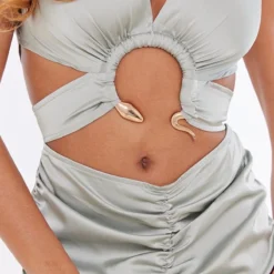 Robe Mi-longue Satinée Sauge à Empiècement Serpent -Pas Cher Robe Tendre Magasin c6f092e60da4b90237b16c816b21fbae68d40e95 cnd0020 4