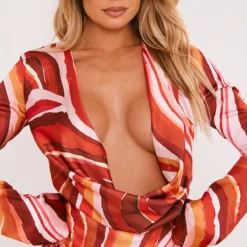 Robe Moulante Orange Satinée Froncée Imprimé Tourbillons à Col Bénitier Plongeant Et Manches Longues -Pas Cher Robe Tendre Magasin c7a7dee371ceeece89990d850ed2d718d6276479 cne3794 4