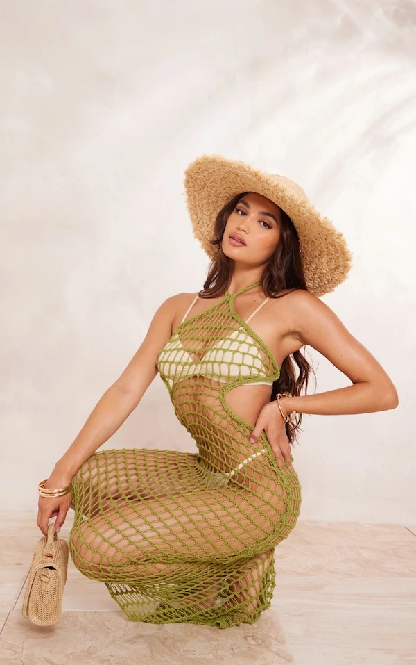 Robe Longue Dos Nu En Maille Crochet Ajourée Vert Olive 3 Robe Longue Dos Nu En Maille Crochet Ajourée Vert Olive – Image 3