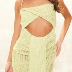 Robe Moulante Texturée Vert Sauge à Devant Drapé Et Découpé 8 Robe Moulante Texturée Vert Sauge à Devant Drapé Et Découpé -Pas Cher Robe Tendre Magasin ce37761013ea688126210ad0b807bb9e0e42b725 cne1379 4